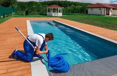 Установка бассейна на даче